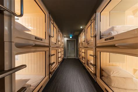 capsule hotels in osaka
